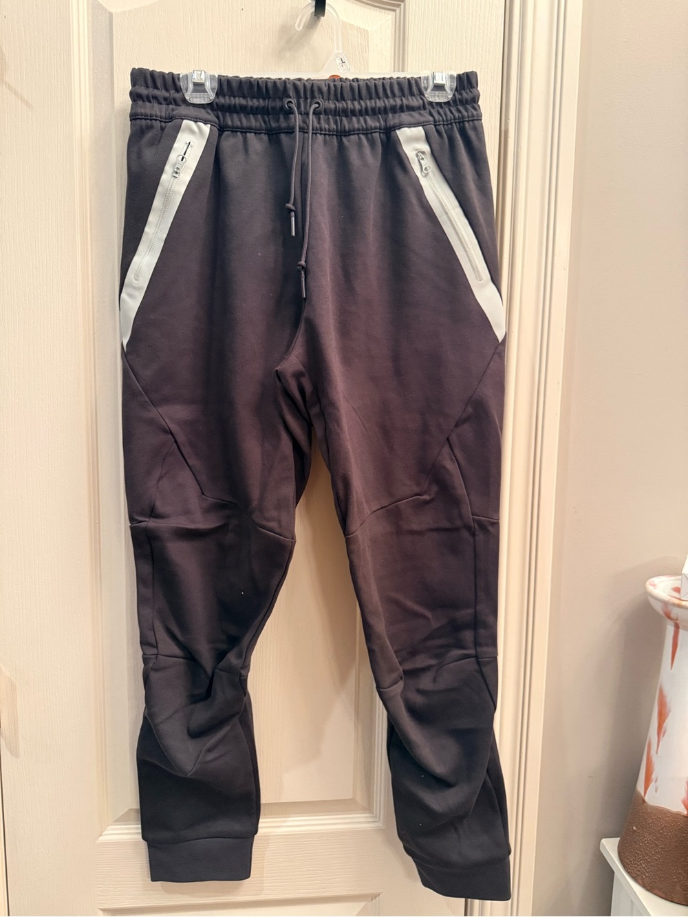 Adidas Men's Travel Dark Grey MLS Futbol Soccer Jogger Pants Size medium